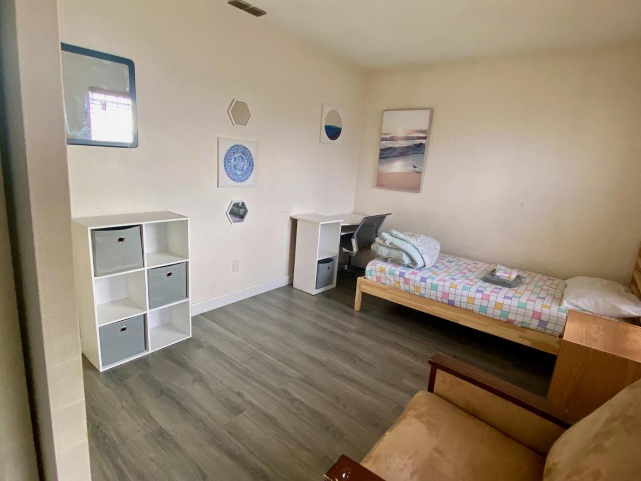 Whole Family - Wolfgram Hostel Sacramento Luaran gambar