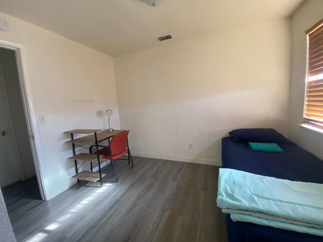 Whole Family - Wolfgram Hostel Sacramento Luaran gambar